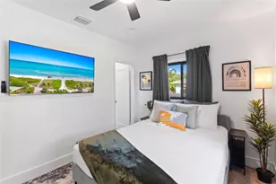 719 NE 36th St, Oakland Park, FL 33334 - Photo 39