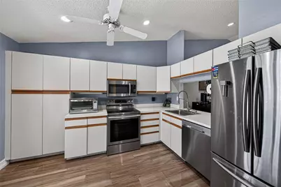 3304 Carambola Circle #3304, Coconut Creek, FL 33066 - Photo 9