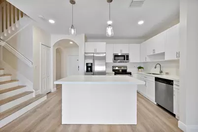 2851 SW 127th Way, Miramar, FL 33027 - Photo 9
