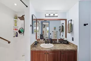 2108 S Cypress Bend Dr, Pompano Beach, FL 33069 - Photo 13