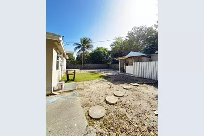 1832 NE 49th Street, Pompano Beach, FL 33064 - Photo 11