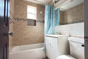 1832 NE 49th St, Pompano Beach, FL 33064 - Photo 7