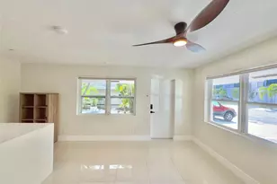 924 NE 17th Terrace, Fort Lauderdale, FL 33304 - Photo 9