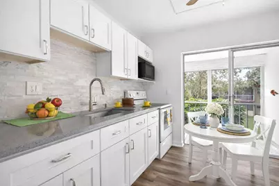 7300 NW 4 Place #205, Margate, FL 33063 - Photo 3