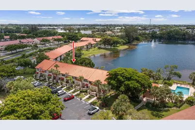 405 Liberty Court #405, Deerfield Beach, FL 33442 - Photo 7