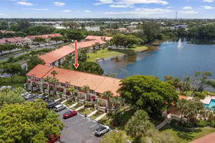 405 Liberty Ct, Deerfield Beach, FL 33442 - Photo 7