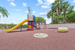 405 Liberty Ct, Deerfield Beach, FL 33442 - Photo 33