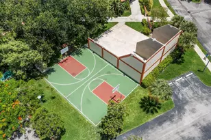 405 Liberty Ct, Deerfield Beach, FL 33442 - Photo 43