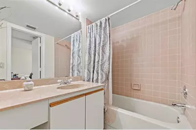 405 Liberty Court #405, Deerfield Beach, FL 33442 - Photo 23