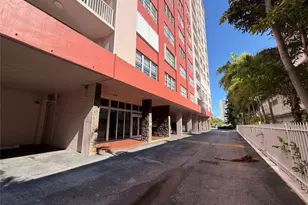 3161 S Ocean Dr, Hallandale Beach, FL 33009 - Photo 7