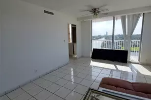 3161 S Ocean Dr, Hallandale Beach, FL 33009 - Photo 37