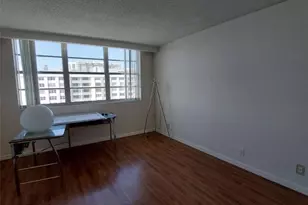 3161 S Ocean Dr, Hallandale Beach, FL 33009 - Photo 45