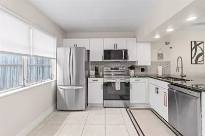 1518-1520 NE 51st Street, Fort Lauderdale, FL 33334 - Photo 9