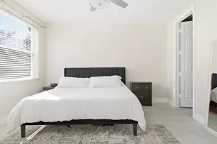 750 Millbrae Ct, West Palm Beach, FL 33401 - Photo 17