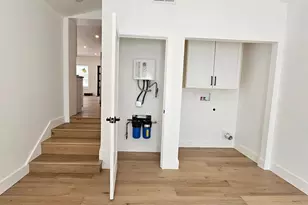 8801 N Miami Ave, Miami, FL 33150 - Photo 35