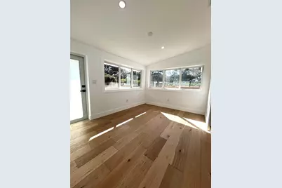 8801 N Miami Avenue, Miami, FL 33150 - Photo 11