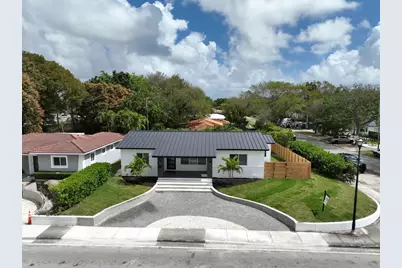 8801 N Miami Avenue, El Portal, FL 33150 - Photo 3