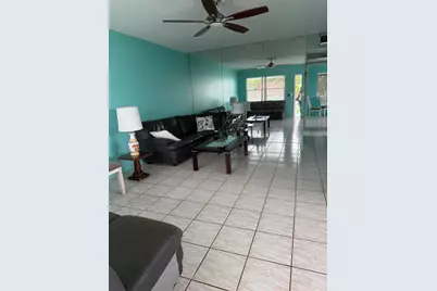 476 Tilford V #476, Deerfield Beach, FL 33440 - Photo 3