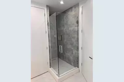 220 Lake Shore Drive #717, West Palm Beach, FL 33403 - Photo 7