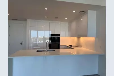 220 Lake Shore Drive #717, West Palm Beach, FL 33403 - Photo 3