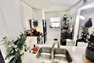 8301 Sands Point Blvd, Tamarac, FL 33321 - Photo 7