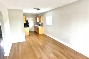 720 NE 7th St, Hallandale Beach, FL 33009 - Photo 5