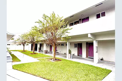 720 NE 7th Street #9, Hallandale Beach, FL 33009 - Photo 1