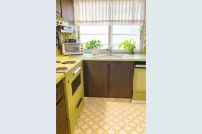 9360 Lime Bay Boulevard #207, Tamarac, FL 33321 - Photo 9