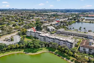 941 Crystal Lake Dr, Deerfield Beach, FL 33064 - Photo 25