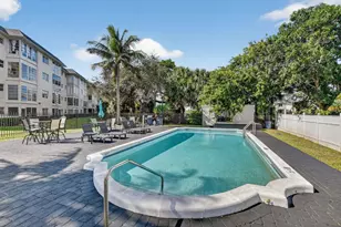 941 Crystal Lake Dr, Deerfield Beach, FL 33064 - Photo 33