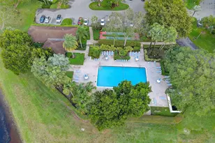 3080 N Course Dr, Pompano Beach, FL 33069 - Photo 33