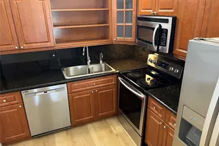 9300 SW 8th St, Boca Raton, FL 33428 - Photo 17