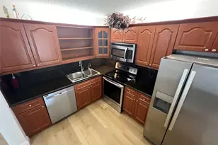 9300 SW 8th St, Boca Raton, FL 33428 - Photo 11