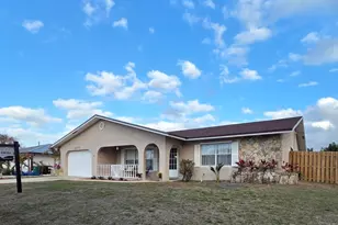 2471 SE Wald St, Port Saint Lucie, FL 34984 - Photo 3