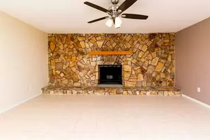 2471 SE Wald St, Port Saint Lucie, FL 34984 - Photo 13