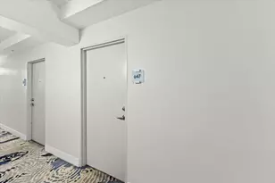 3001 S Ocean Dr, Hollywood, FL 33019 - Photo 25