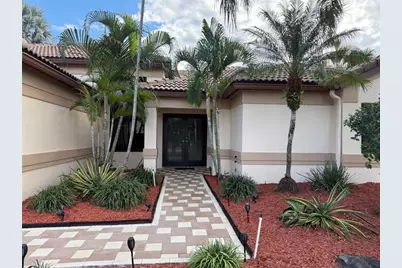 2702 E Orchard Circle, Davie, FL 33328 - Photo 3