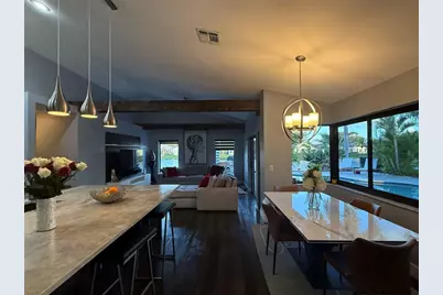 2702 E Orchard Circle, Davie, FL 33328 - Photo 11