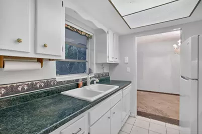 2755 NE 28th Avenue #E2, Lighthouse Point, FL 33064 - Photo 19