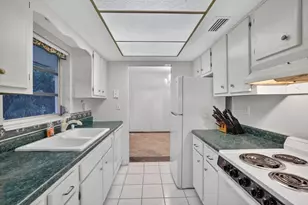 2755 NE 28th Ave, Pompano Beach, FL 33064 - Photo 17