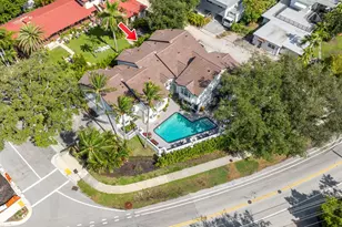 1321 Bayview Dr, Fort Lauderdale, FL 33304 - Photo 55