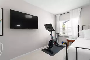 1321 Bayview Dr, Fort Lauderdale, FL 33304 - Photo 33