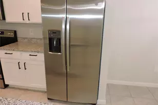 836 Persimmon Pl, Fort Pierce, FL 34981 - Photo 13