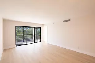 2322 S Cypress Bend Dr, Pompano Beach, FL 33069 - Photo 23