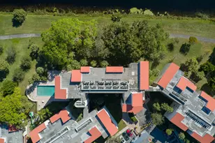 2322 S Cypress Bend Dr, Pompano Beach, FL 33069 - Photo 33