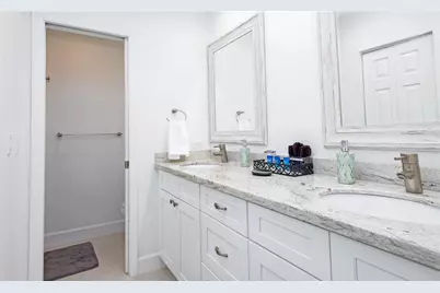 1240 SW 13th Circle, Fort Lauderdale, FL 33315 - Photo 29