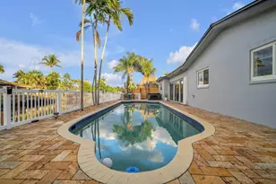 1421 NE 54th St, Fort Lauderdale, FL 33334 - Photo 33