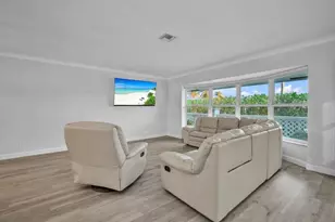 1421 NE 54th St, Fort Lauderdale, FL 33334 - Photo 9