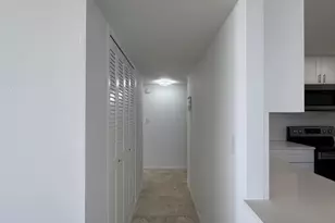 305 N Pompano Beach Blvd, Pompano Beach, FL 33062 - Photo 17