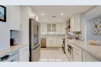 3200 NE 36th Street #608, Fort Lauderdale, FL 33308 - Photo 9